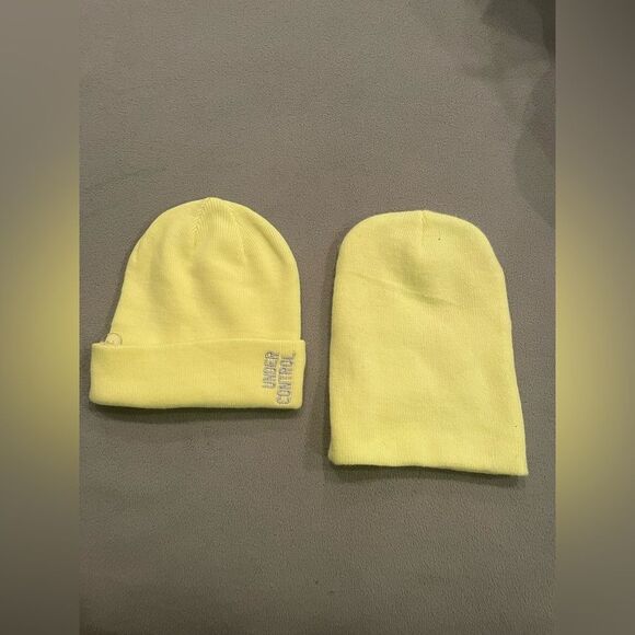 2 item bundle - Y2K Green Beanie - Cotton skull cap - Slime Green - Gorpcore - Picture 3 of 4